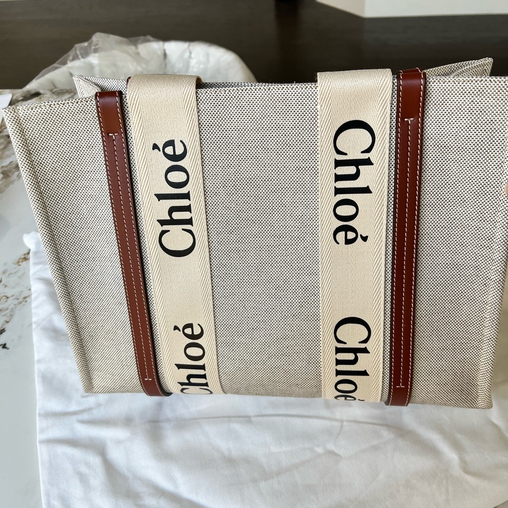 CHLOE Woody Medium Tote